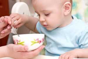 אכילה בררנית אצל תינוקות