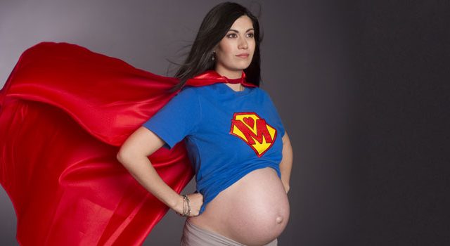סופר אמא בהריון