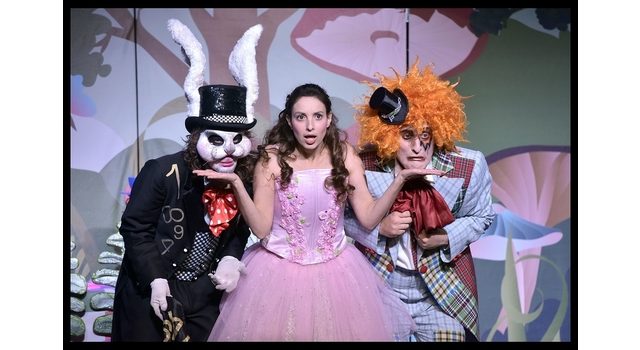 אליסה בארץ הפלאות